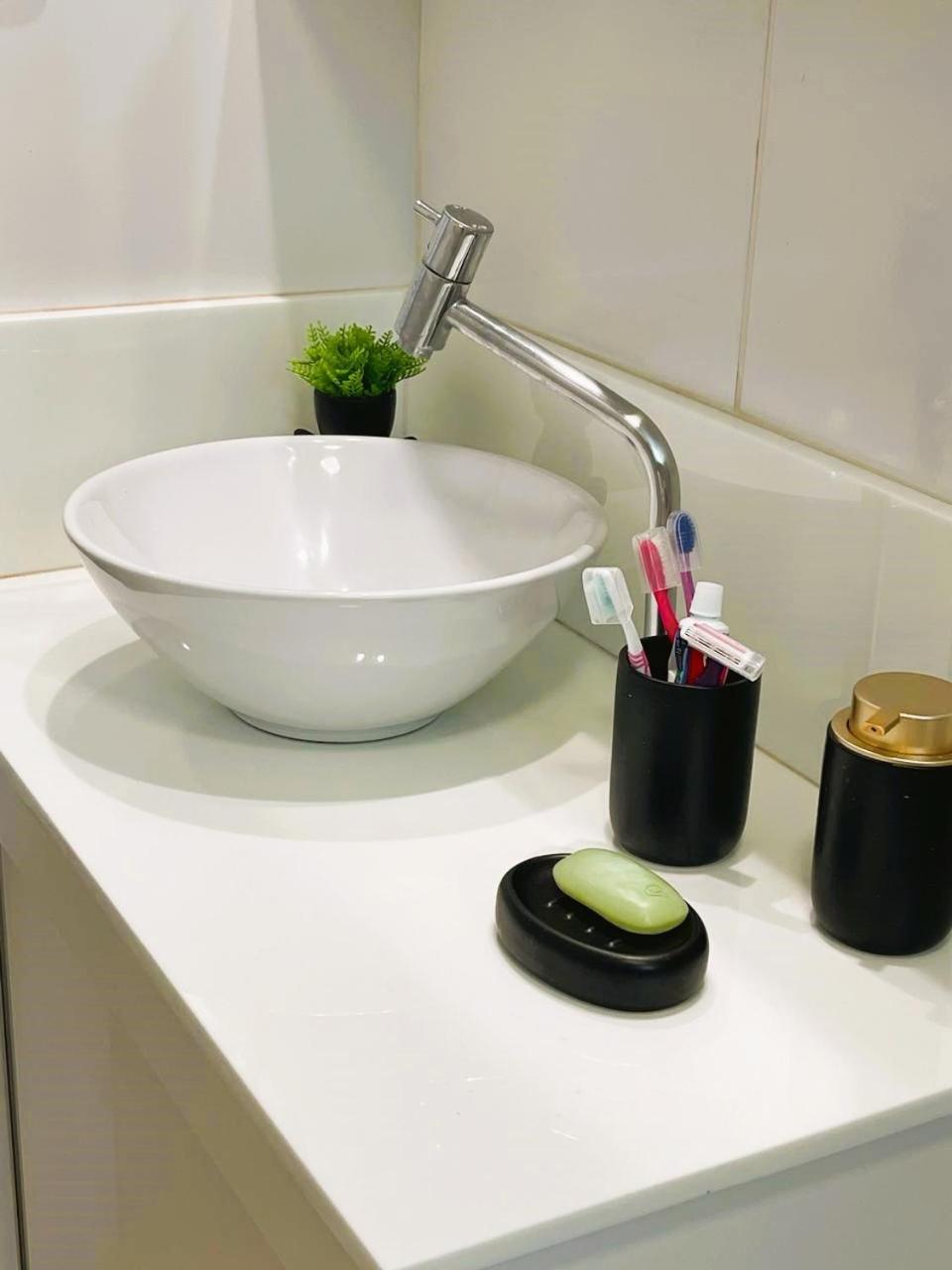 De 3 Ambientes Com Aconchego E Excellente Localizacao