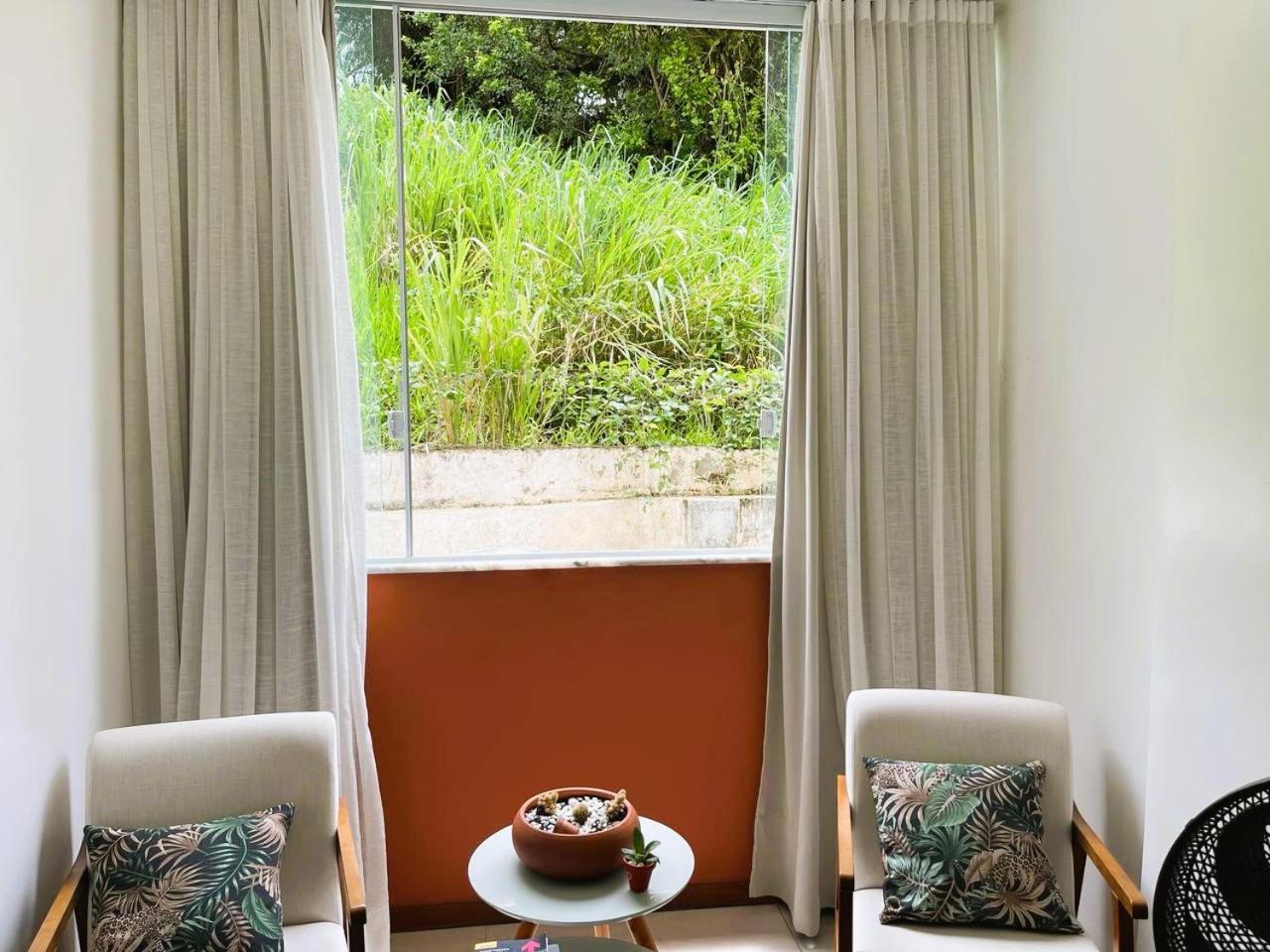 De 3 Ambientes Com Aconchego E Excellente Localizacao Salvador