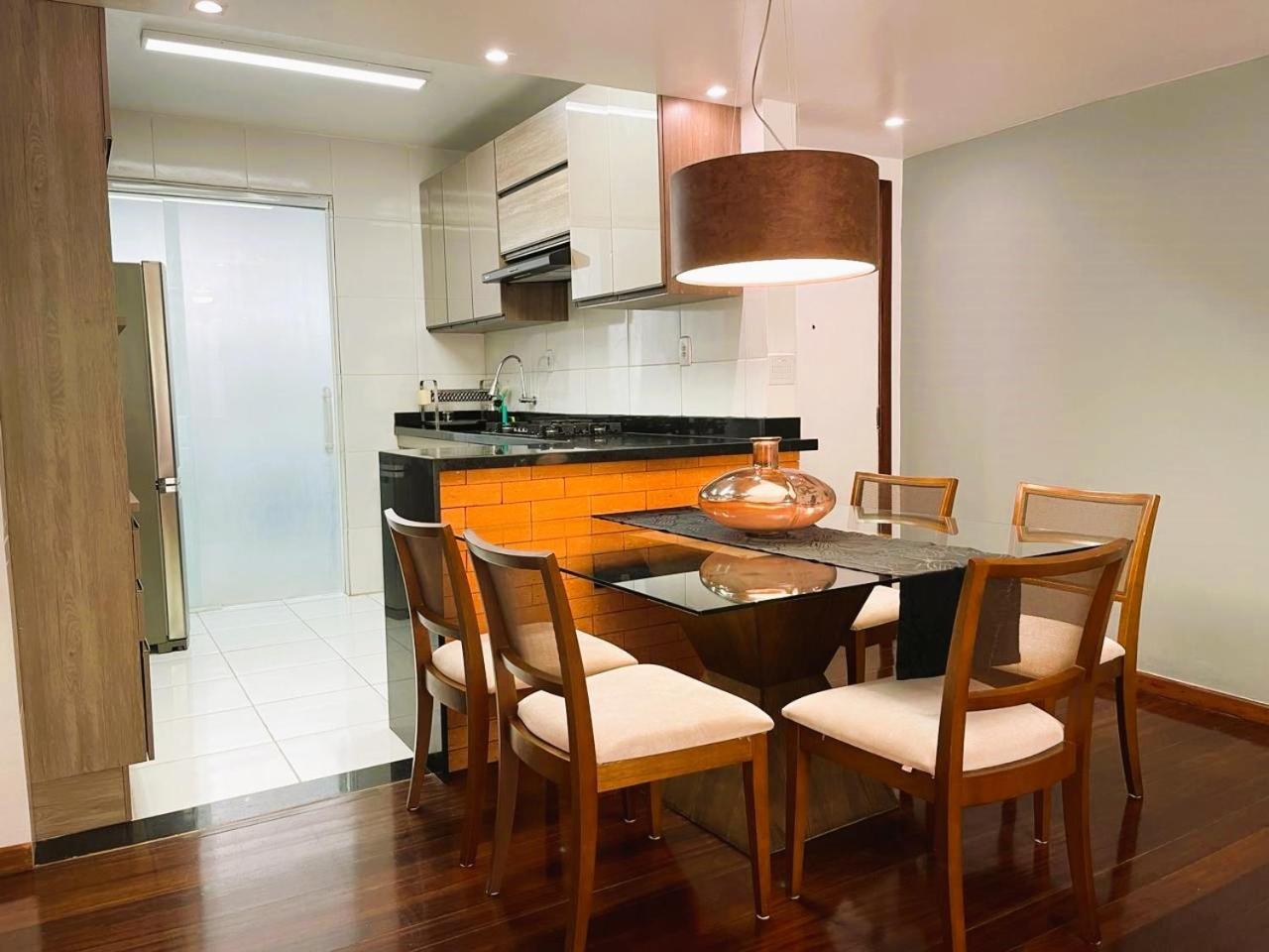De 3 Ambientes Com Aconchego E Excellente Localizacao Apartment